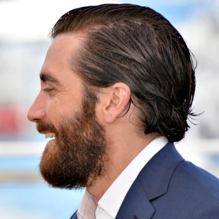 jake gyllenhaal natural full beard