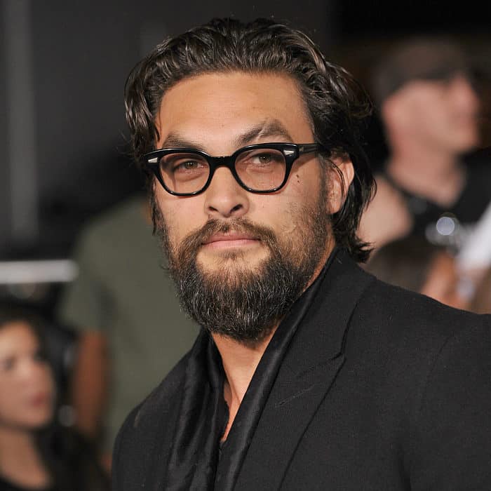 jason momoa medium length hair short beard